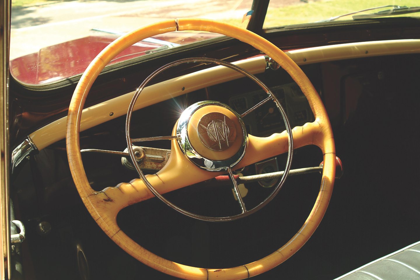 1949 Willys-Overland Jeepster Steering Wheel