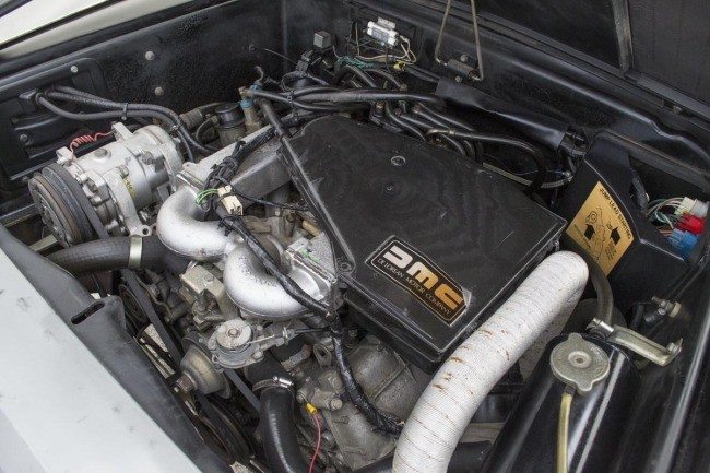 DeLorean V6 engine