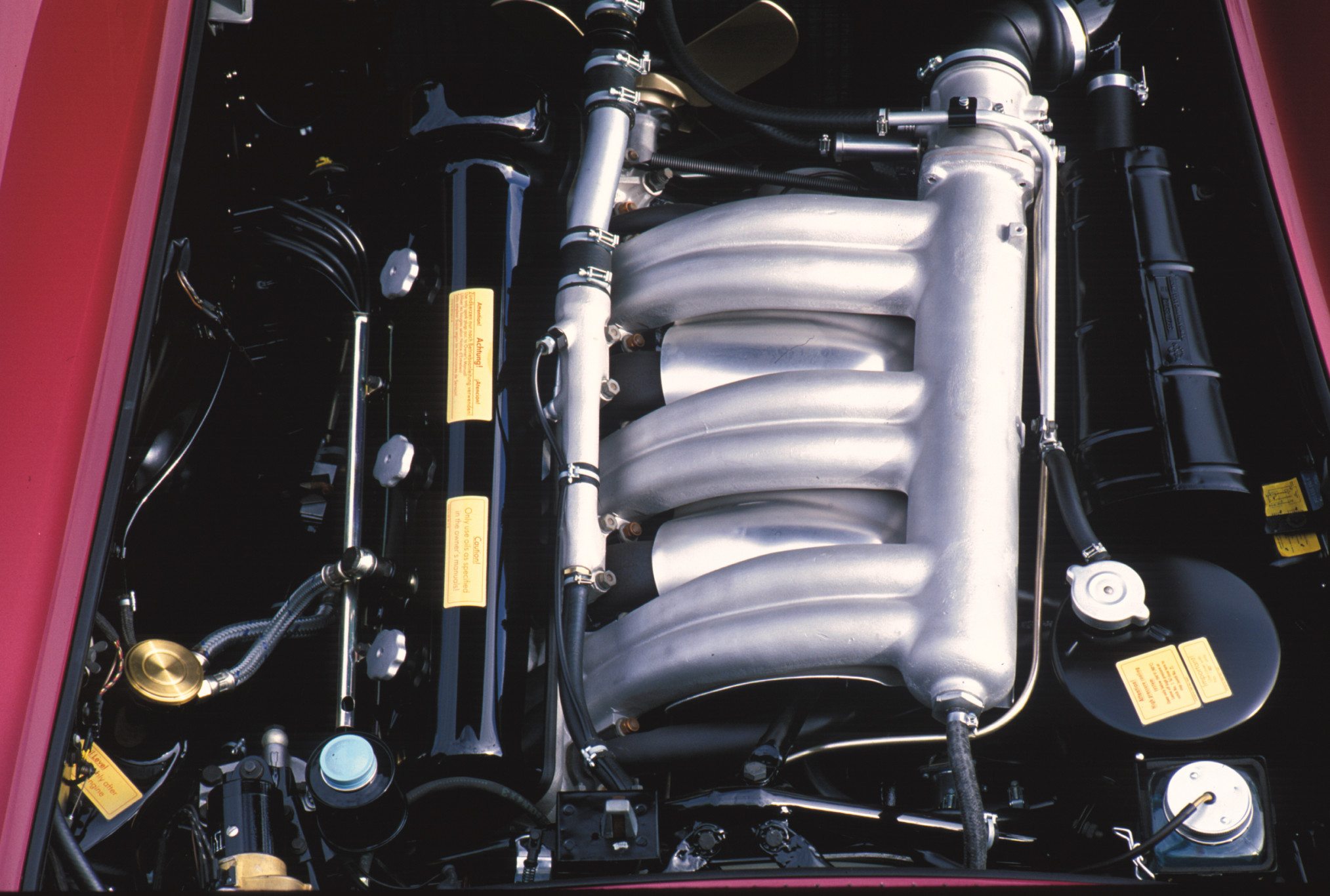 Mercedes 300SL 3.0l straight six-cylinder engine